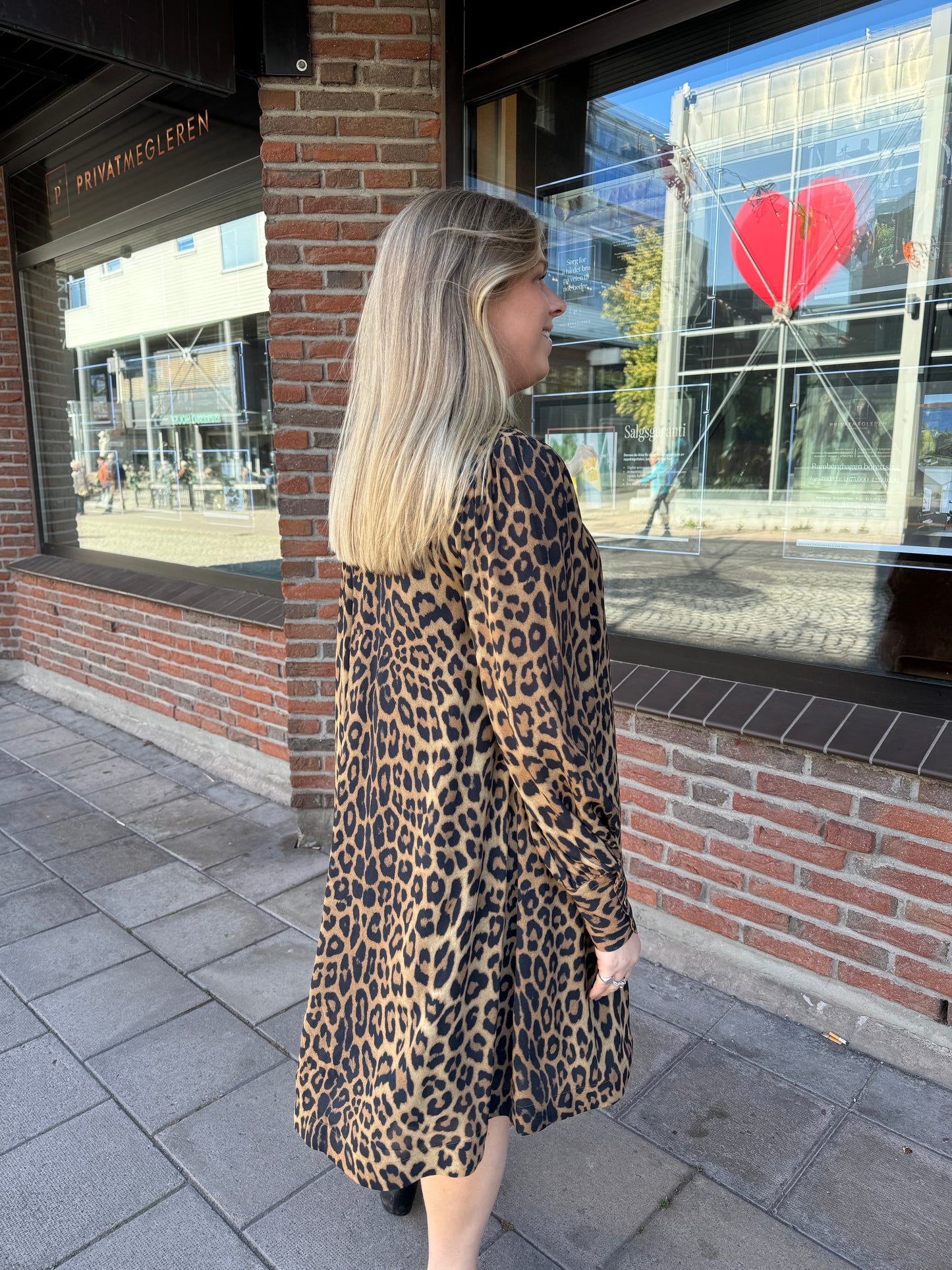 Katrin Uri Leopard Diana Kjole