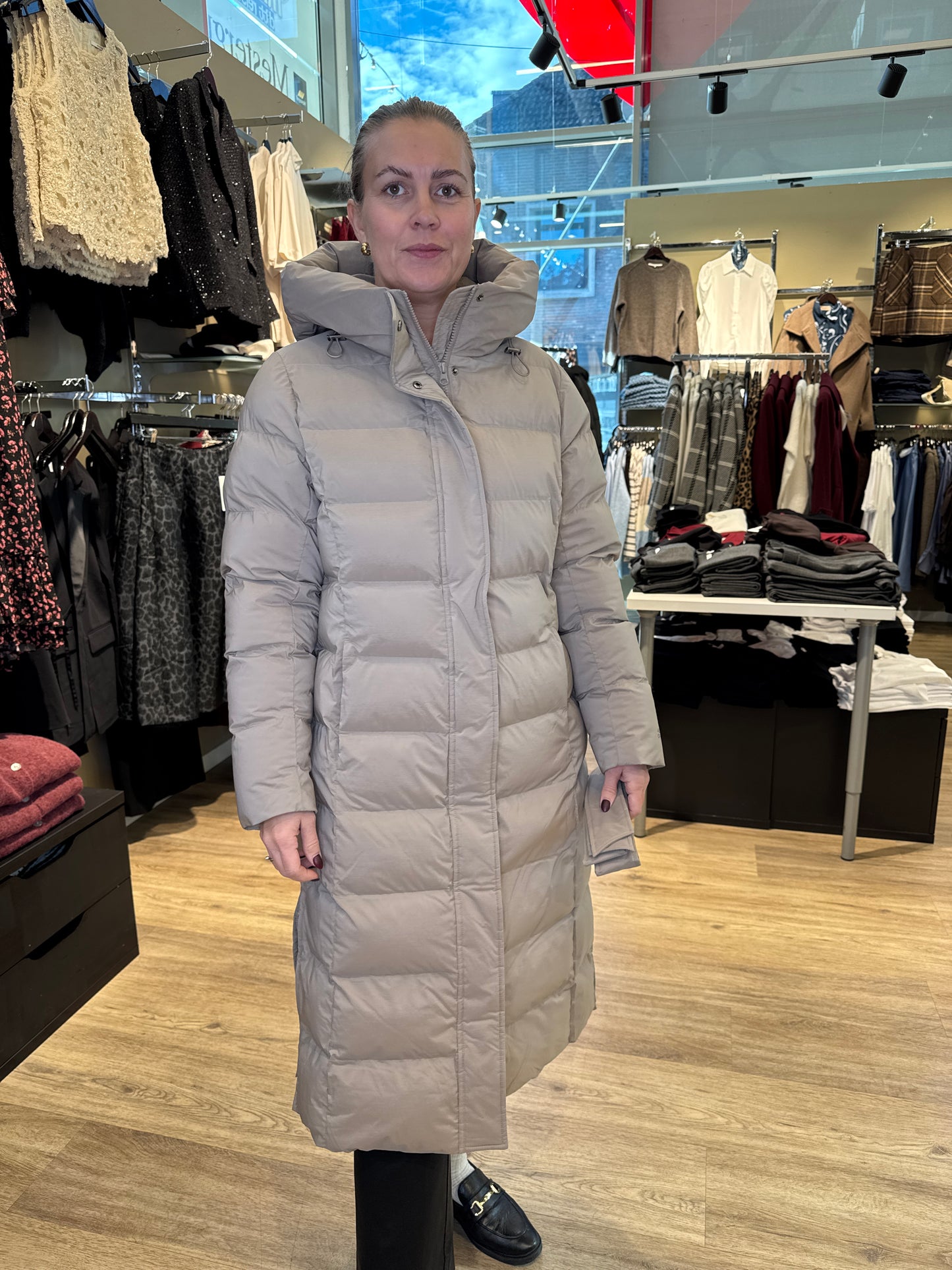 Aleksander Rina Lang Desert Taupe