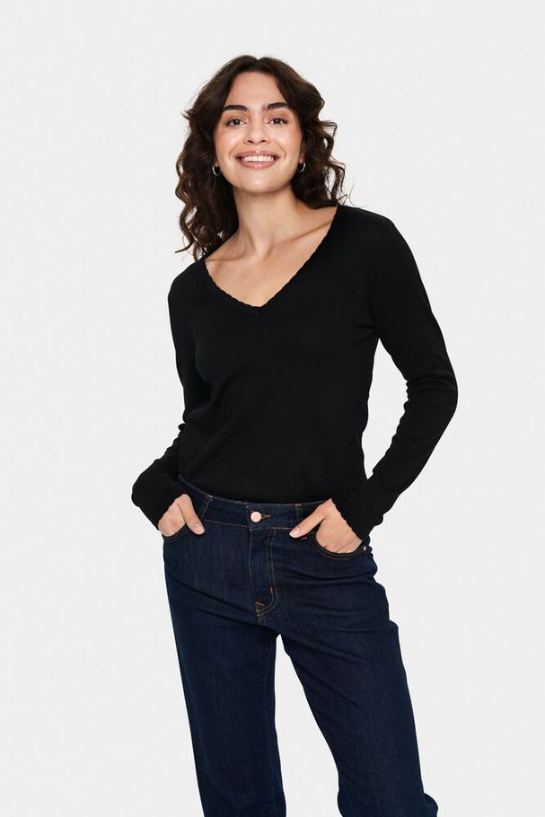Saint Tropez Mila LS V-Neck Black Genser